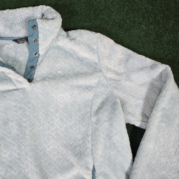 Eddie Bauer | Softwood Textured Plush Fleece Snap Button Mock Neck Pullover - Picture 9 of 16